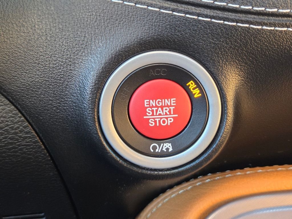 Used 2023 Dodge Challenger SRT Hellcat RWD image 32