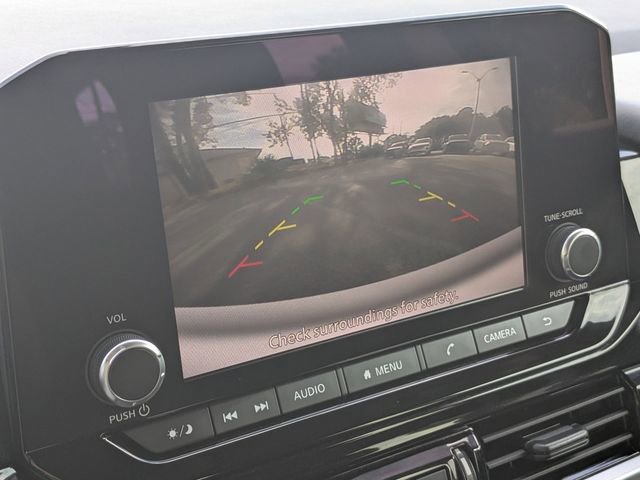 Used 2024 Nissan Pathfinder SV image 28