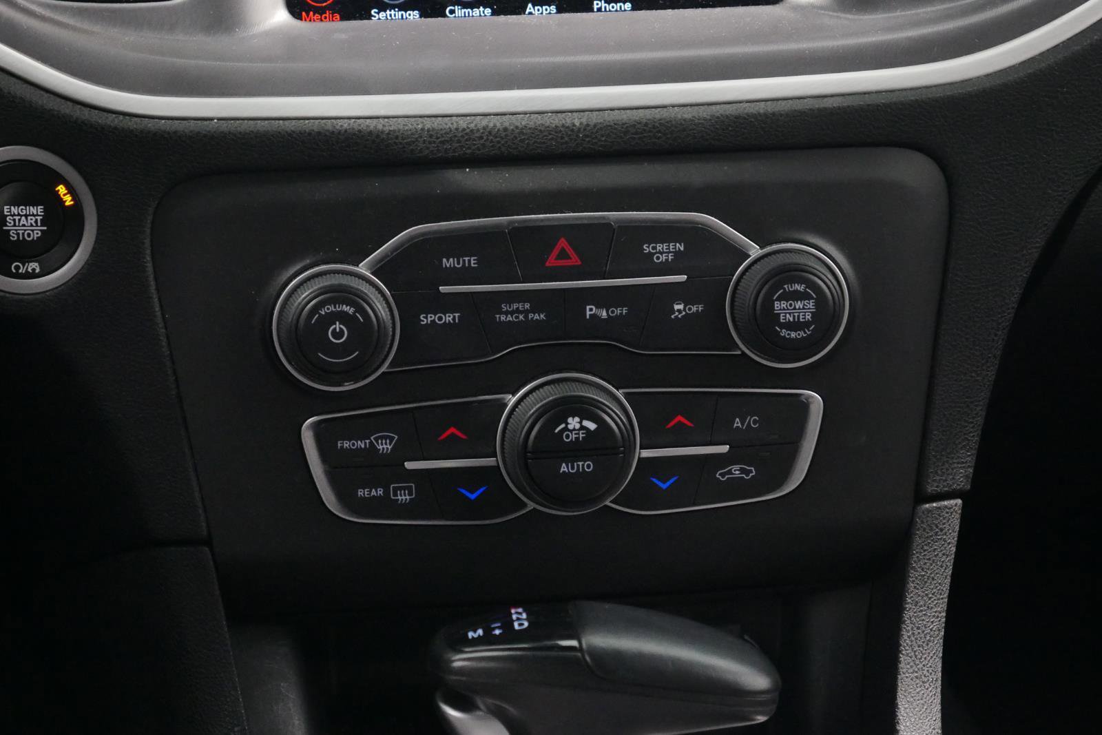 Used 2022 Dodge Charger SXT w/ Blacktop Package image 23