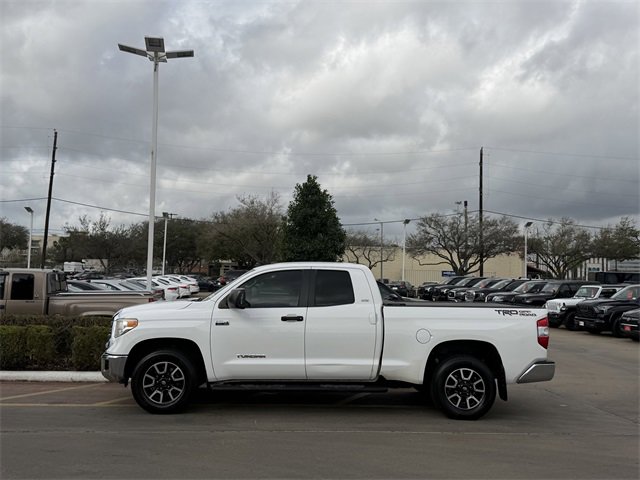 Used 2015 Toyota Tundra SR5 w/ TRD Off Road Package image 4