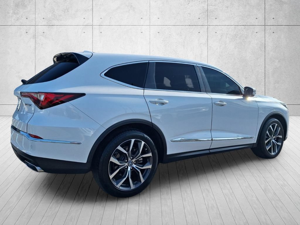 Certified 2024 Acura MDX FWD w/ Technology Package image 5