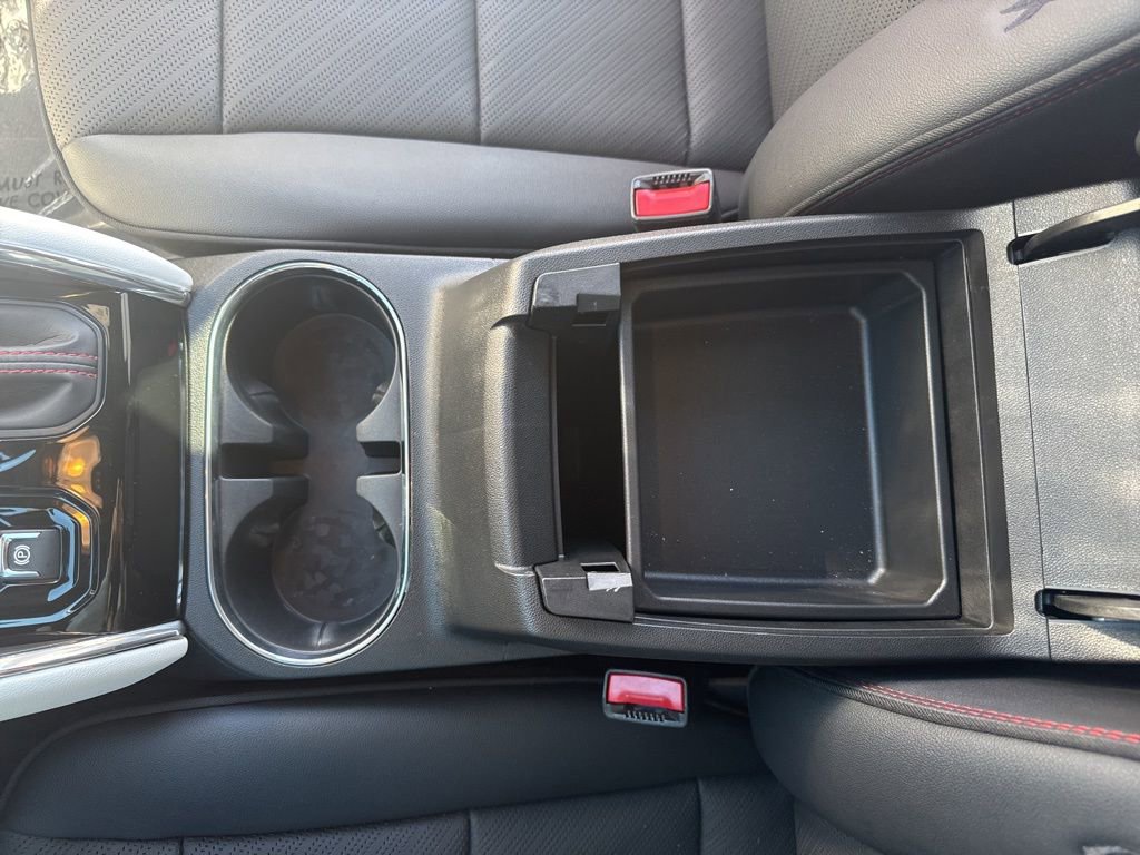 Certified 2025 GMC Canyon AT4 w/ AT4X AEV Edition image 39