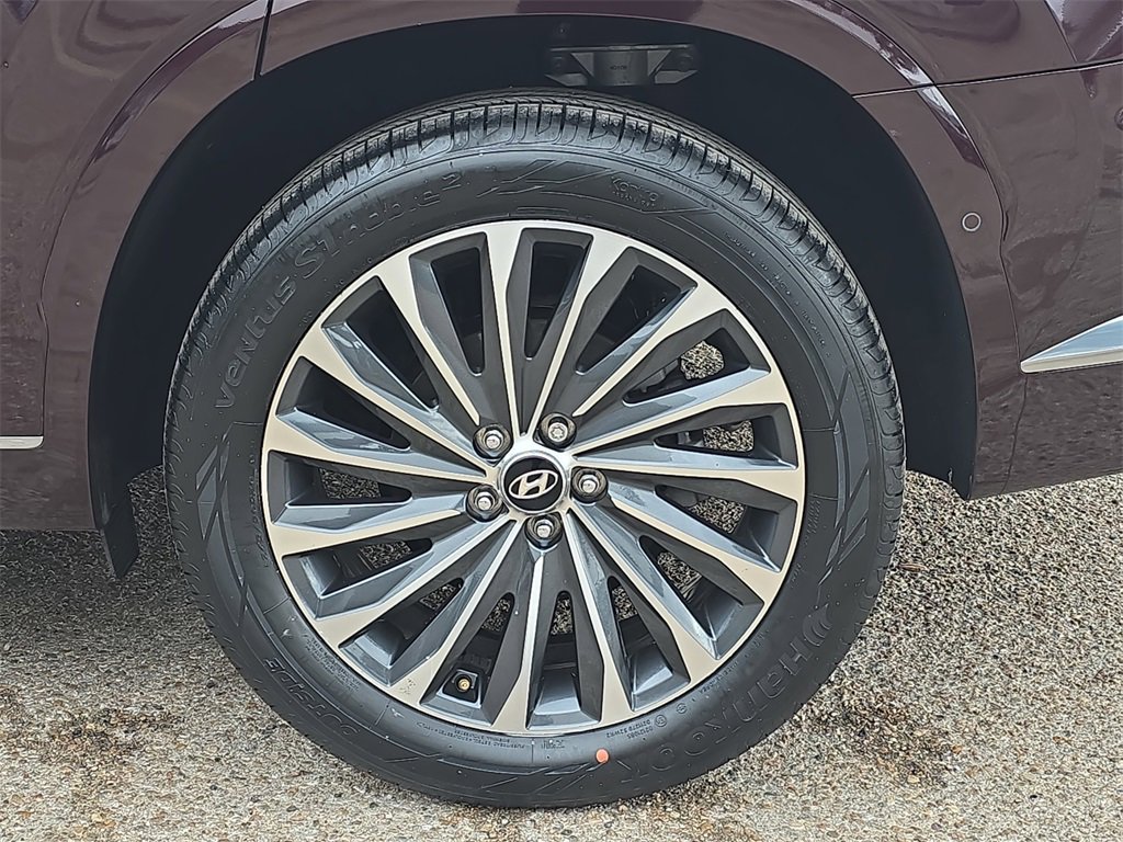 Used 2024 Hyundai Palisade Calligraphy image 34