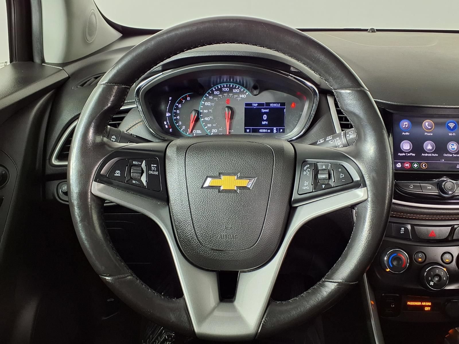 Used 2020 Chevrolet Trax LT w/ LT Convenience Package AWD/4WD image 24