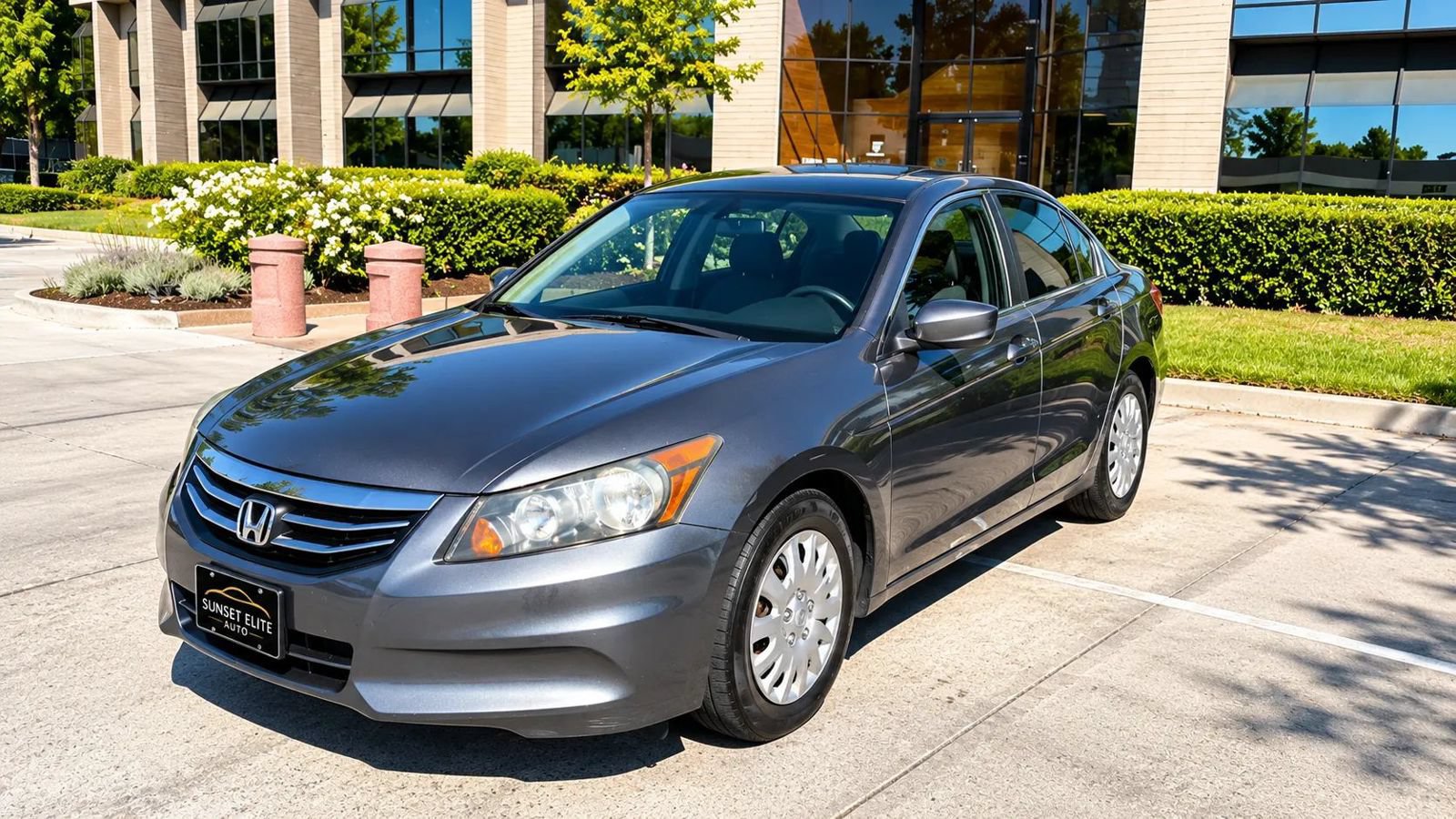 Used 2011 Honda Accord LX image 3