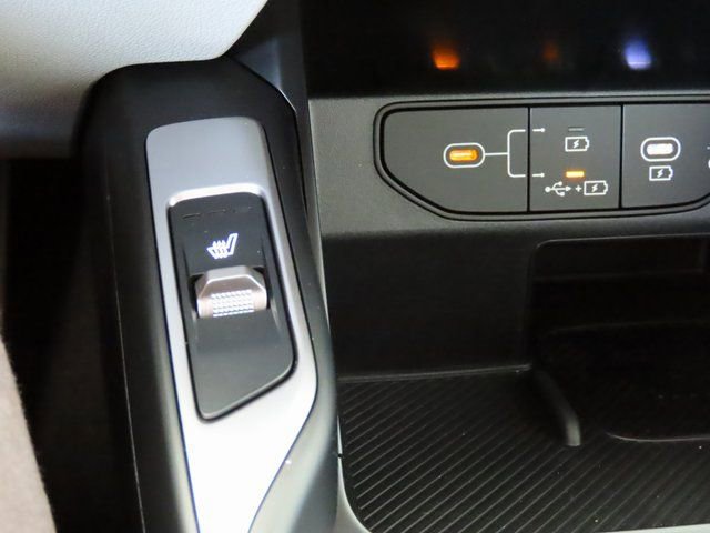 New 2025 Kia Sorento S w/ Panoramic Sunroof Package AWD/4WD image 23