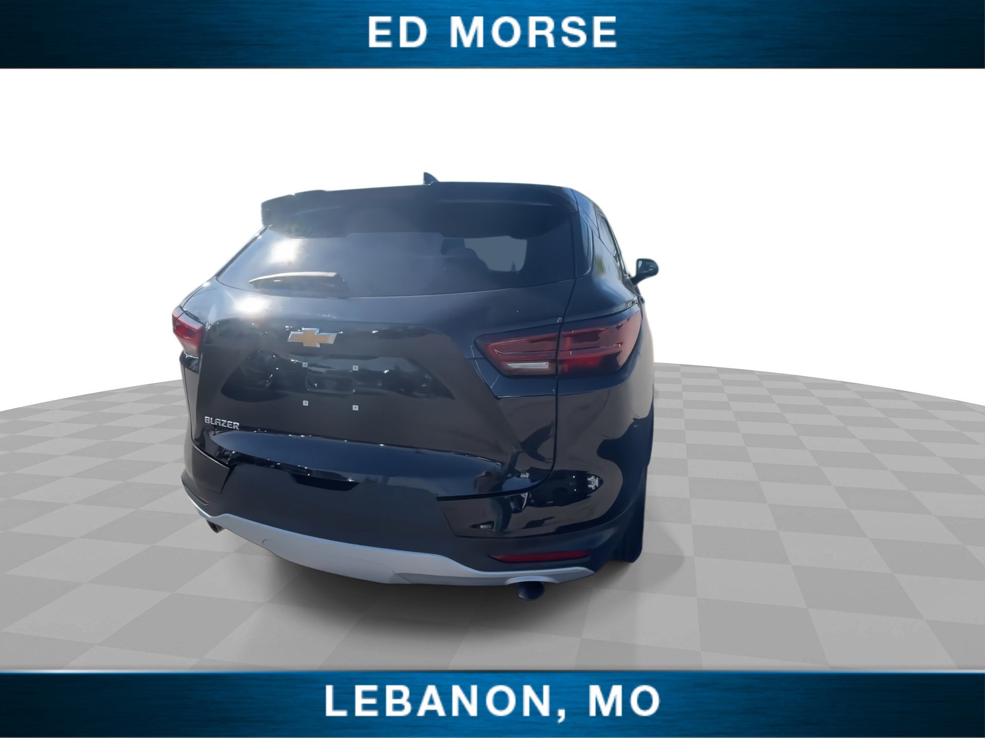 Used 2025 Chevrolet Blazer LT FWD image 8
