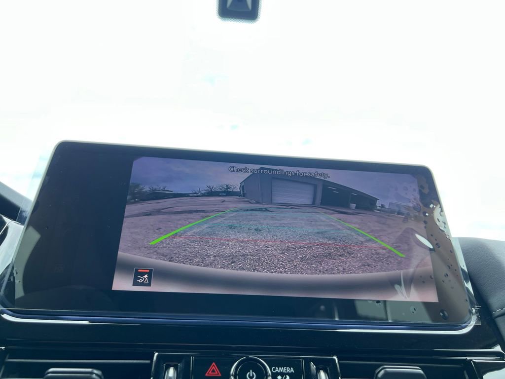 New 2026 Nissan Pathfinder SV image 9