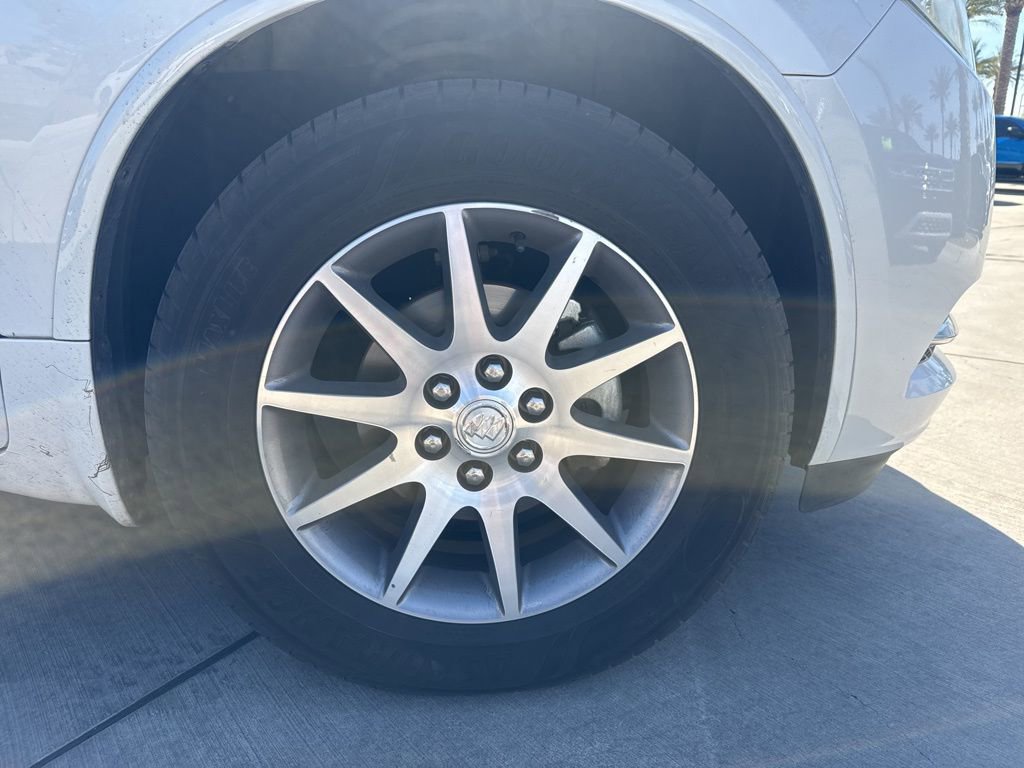 Used 2016 Buick Enclave Leather w/ Trailering Package image 4
