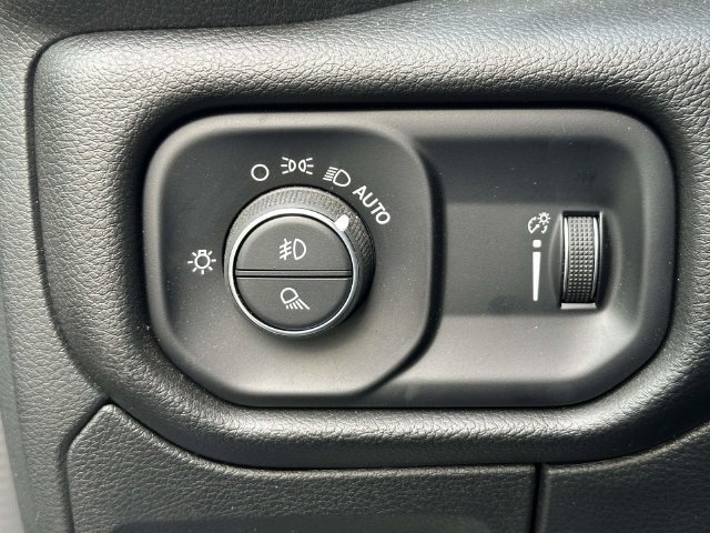 Certified 2023 RAM 1500 Big Horn AWD/4WD image 26