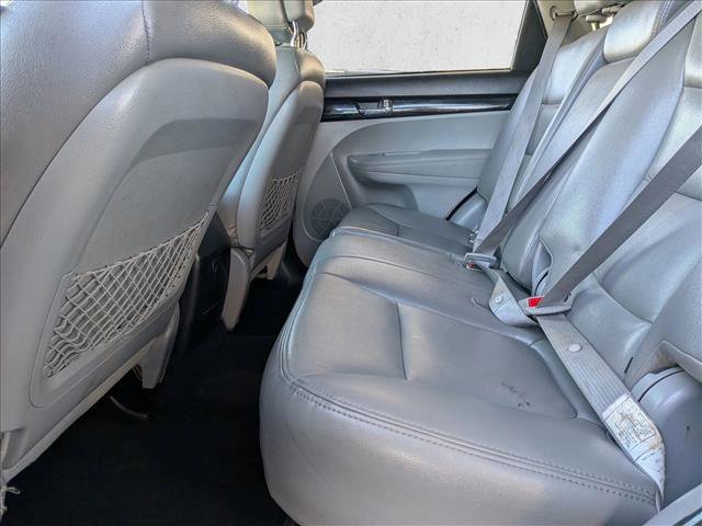 Used 2011 Kia Sorento LX image 17