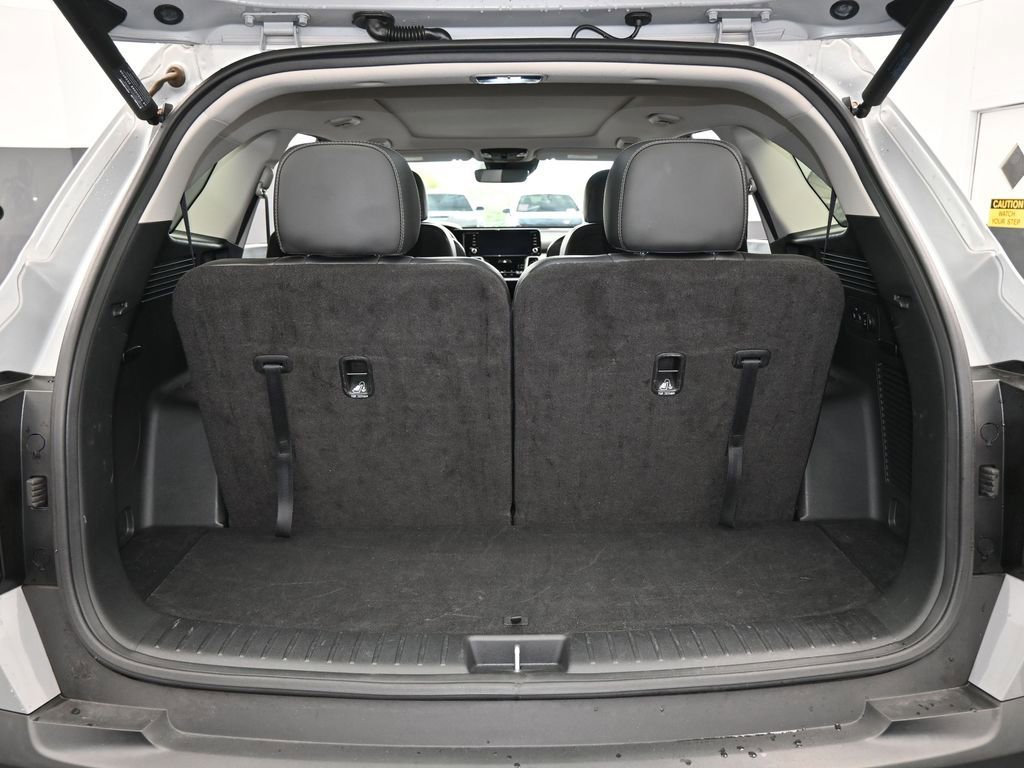 Used 2023 Kia Sorento X-Line EX image 41
