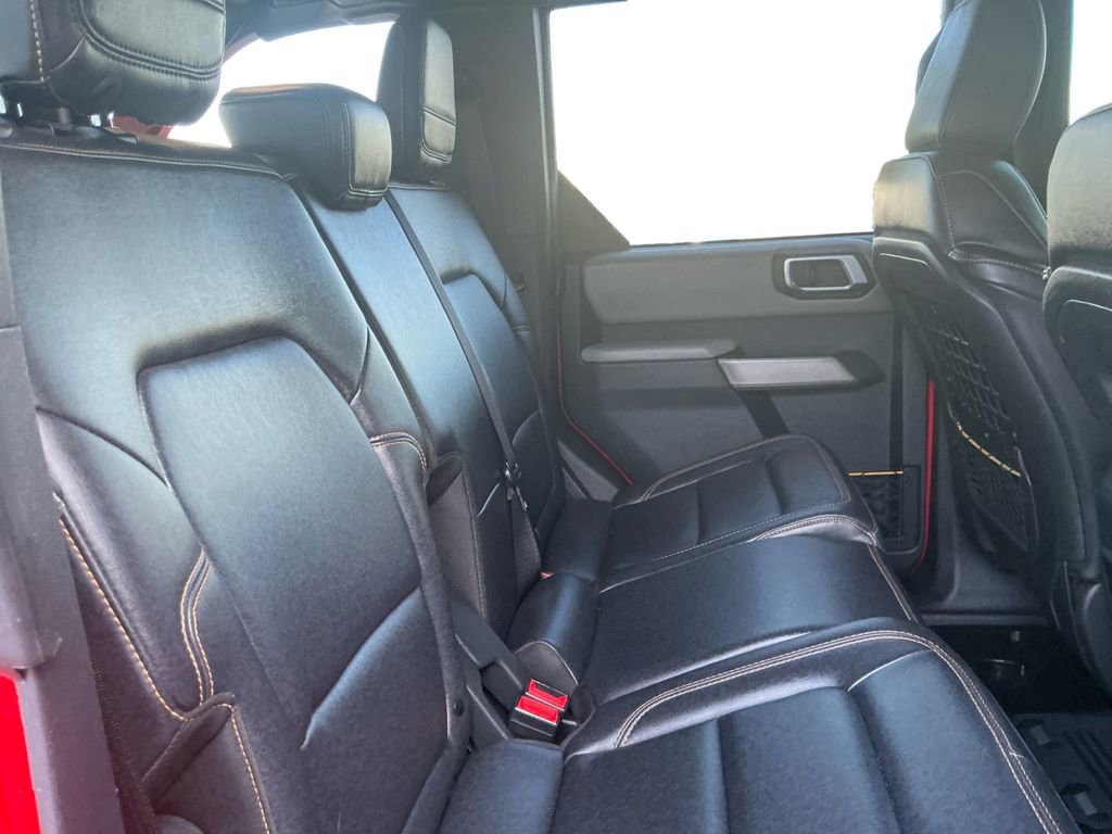Used 2023 Ford Bronco Badlands w/ Sasquatch Package image 19