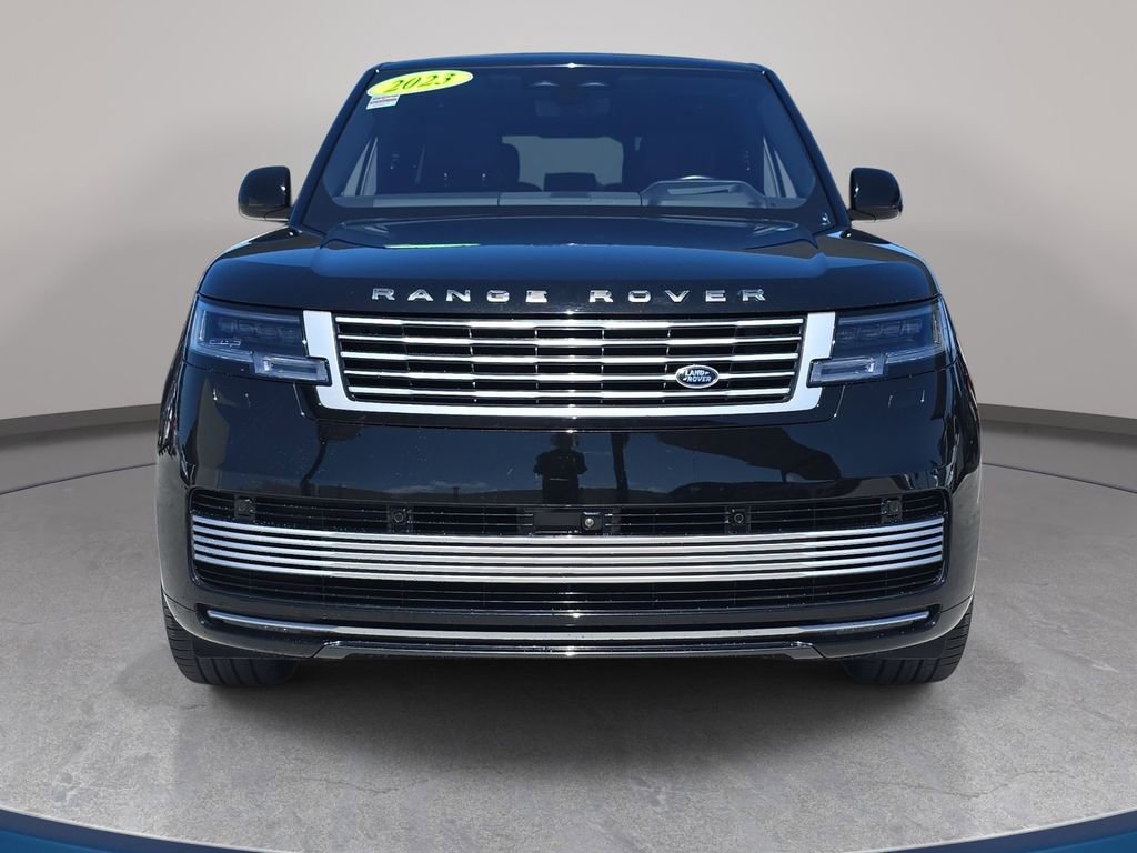 Certified 2023 Land Rover Range Rover SV AWD/4WD image 3