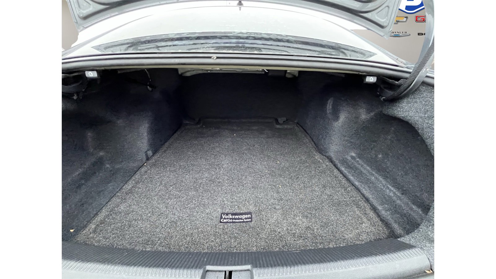 Used 2021 Volkswagen Passat 2.0T S image 34