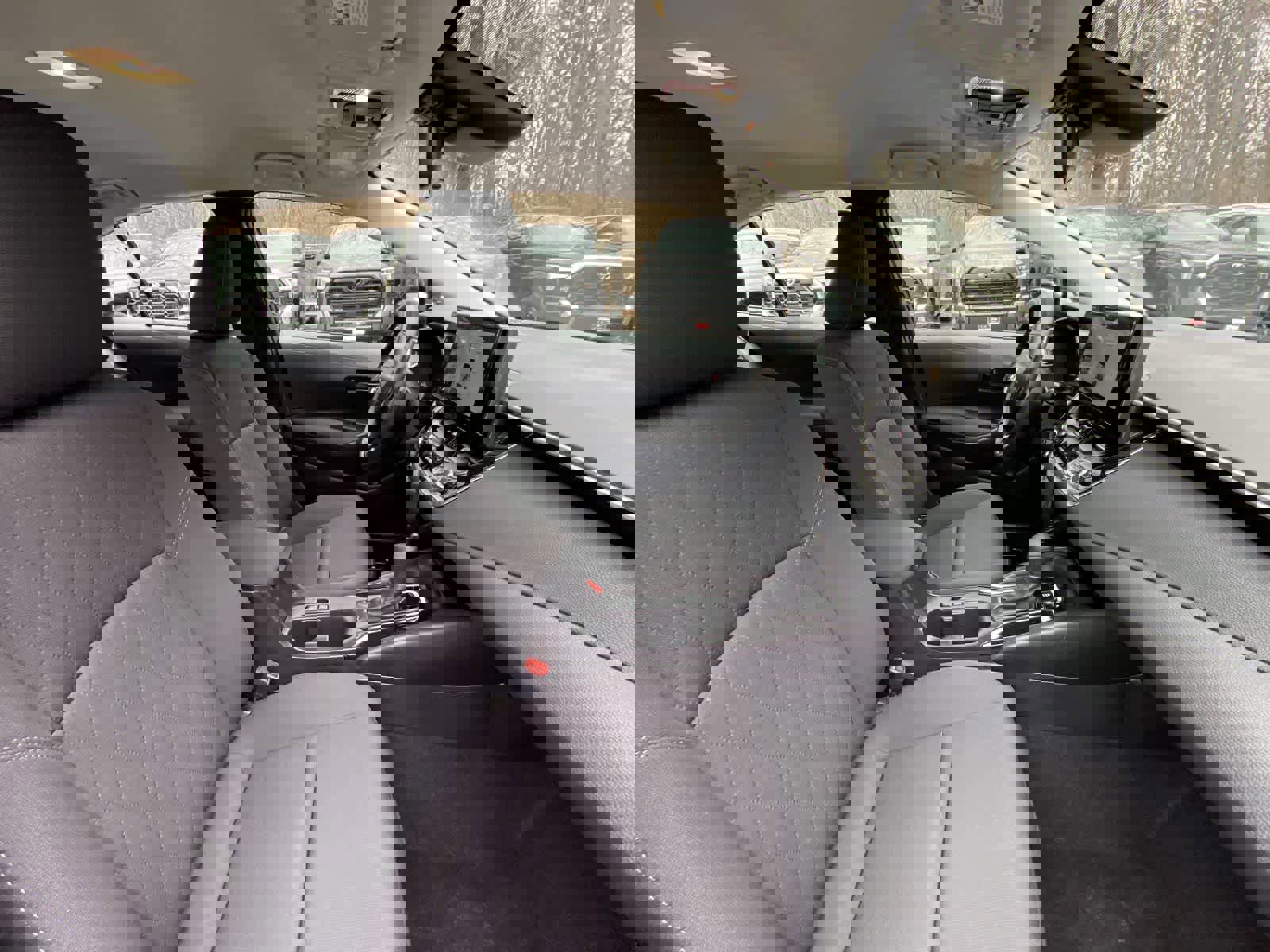 Used 2025 Toyota Corolla LE image 23