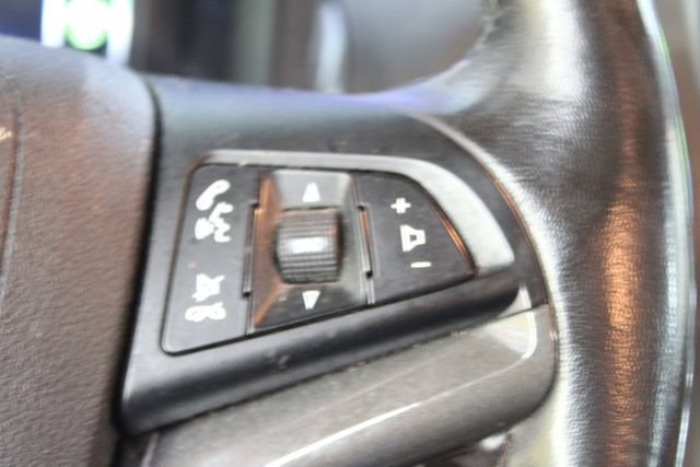 Used 2015 Chevrolet Volt FWD image 17