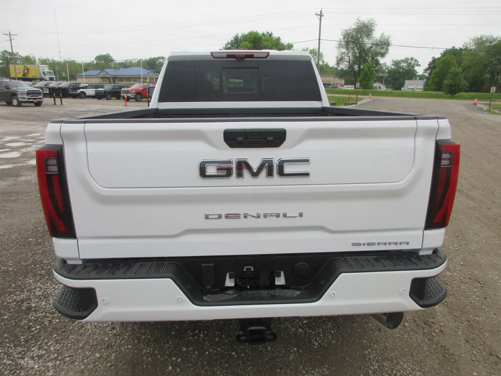New 2026 GMC Sierra 2500 Denali Ultimate AWD/4WD image 6