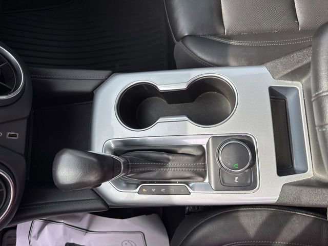 Used 2020 Chevrolet Blazer LT image 29