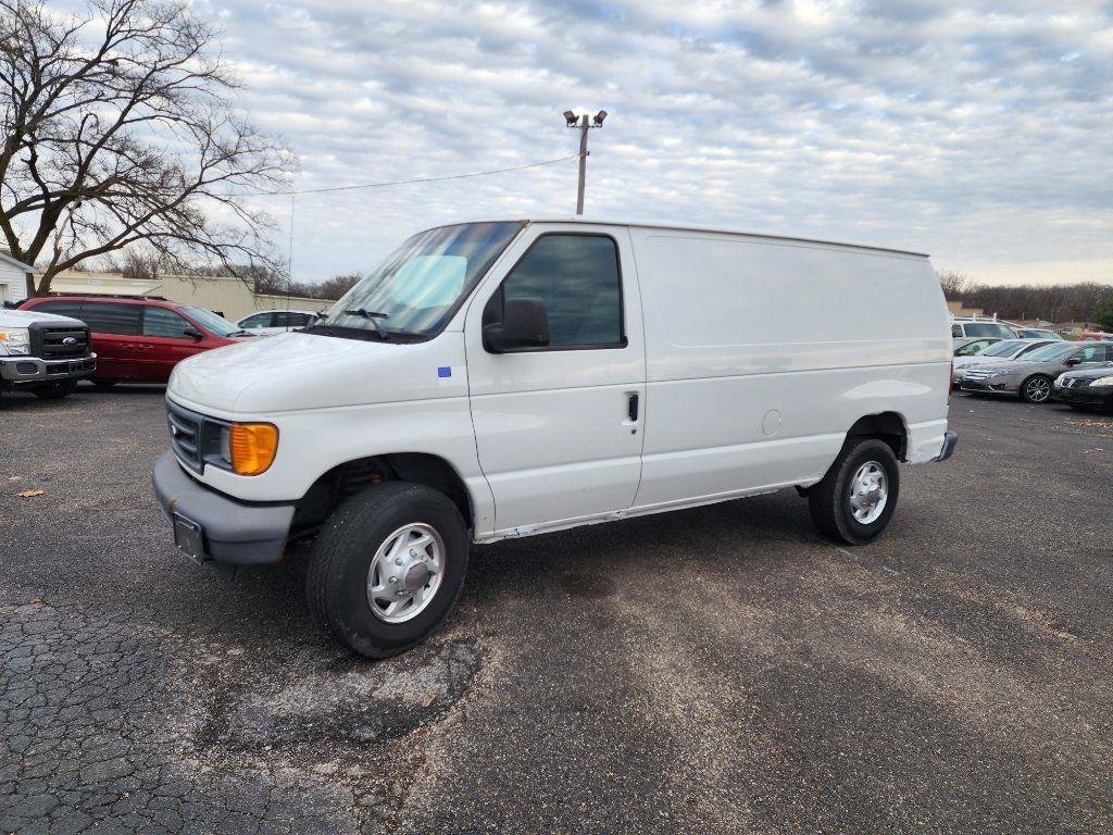 Used 2006 Ford E-350 and Econoline 350 Super Duty RWD image 10