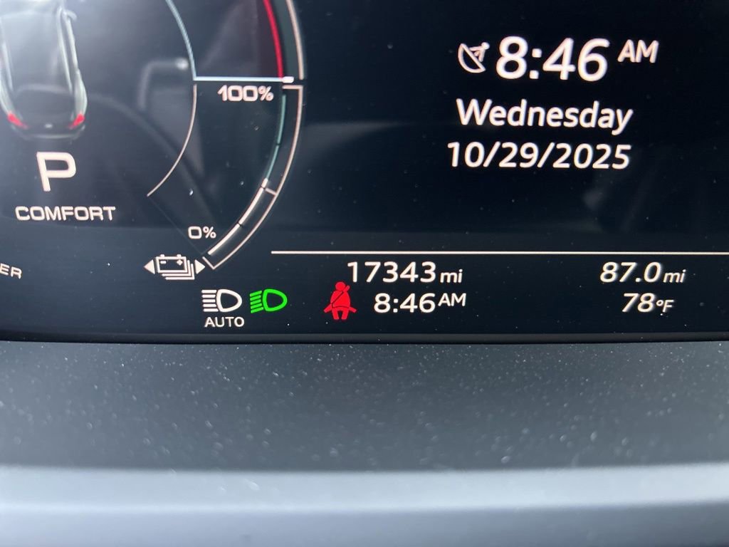 Used 2024 Audi RS e-tron GT w/ Carbon Performance Package AWD/4WD image 46