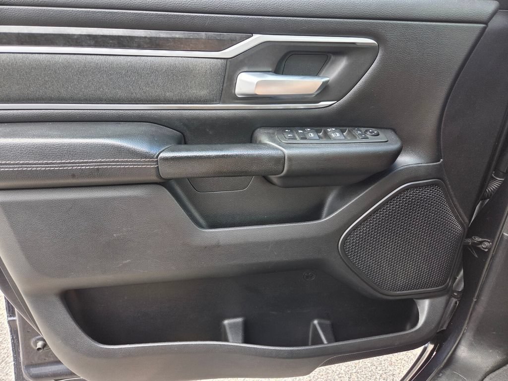 Used 2021 RAM 1500 Big Horn RWD image 19