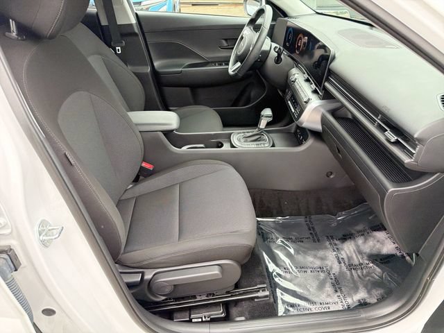 Used 2025 Hyundai Kona SEL AWD/4WD image 26