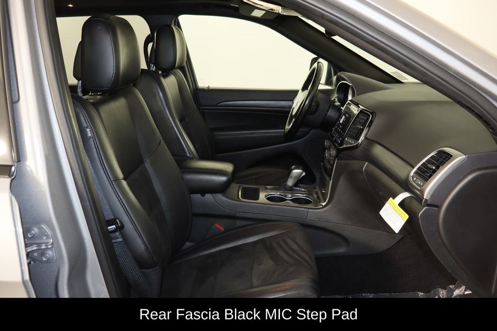 Used 2020 Jeep Grand Cherokee Altitude image 18