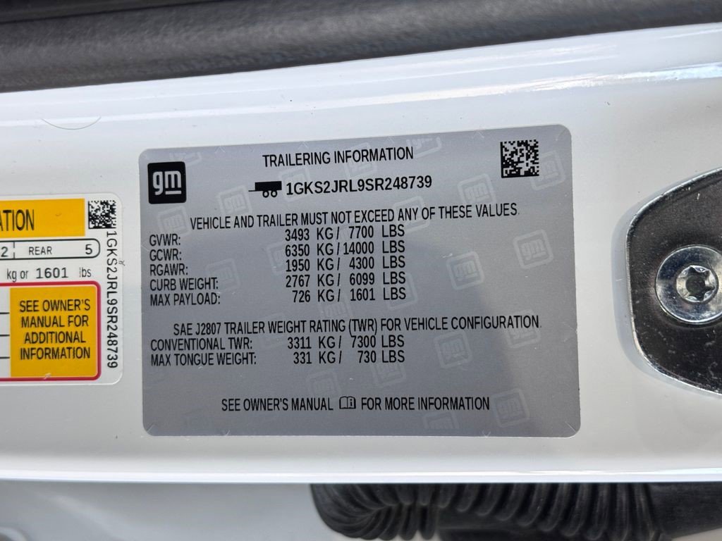 Certified 2025 GMC Yukon XL Denali AWD/4WD image 9