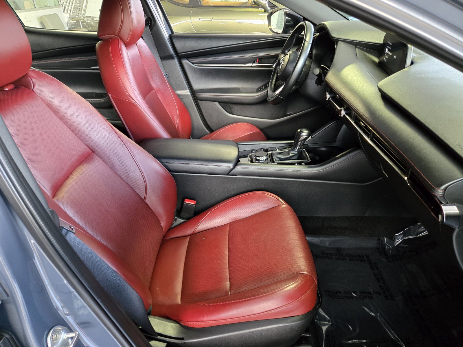 Used 2022 MAZDA MAZDA3 s image 17