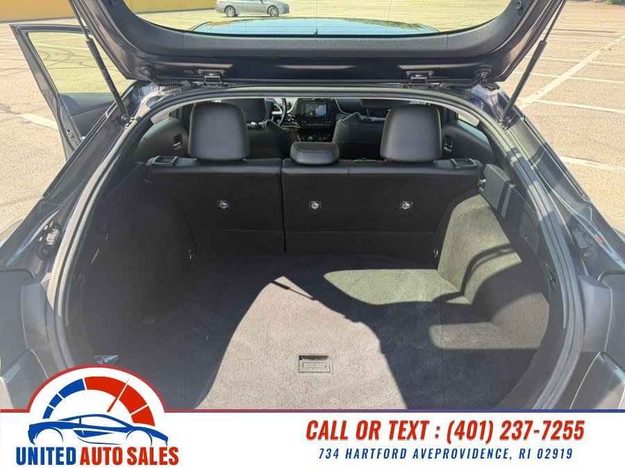 Used 2016 Toyota Prius Four FWD image 12