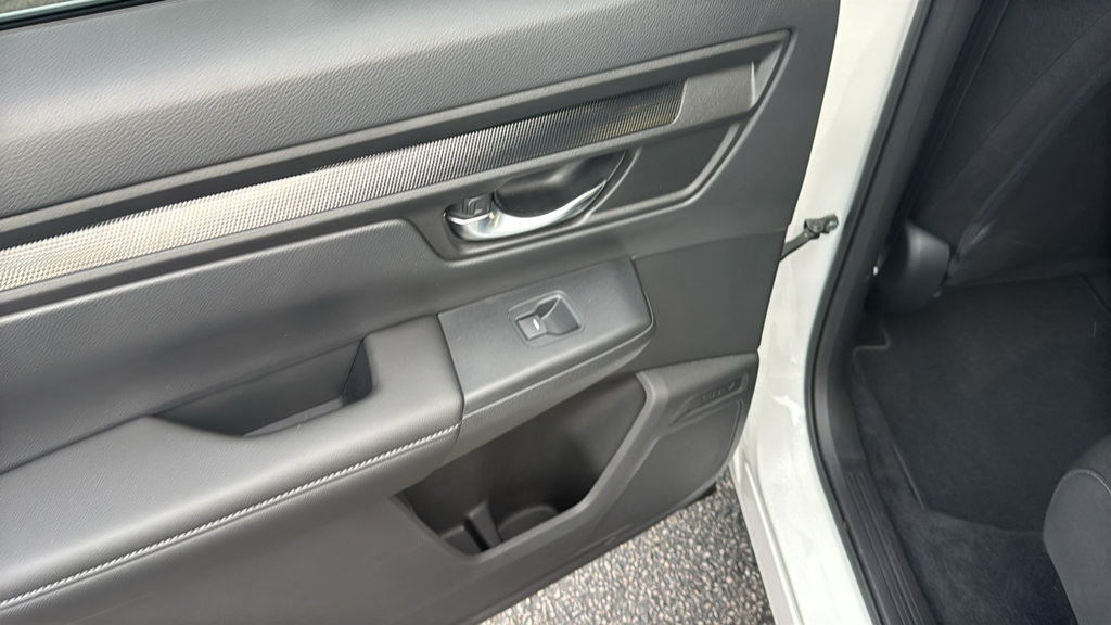 Used 2026 Honda CR-V LX image 25