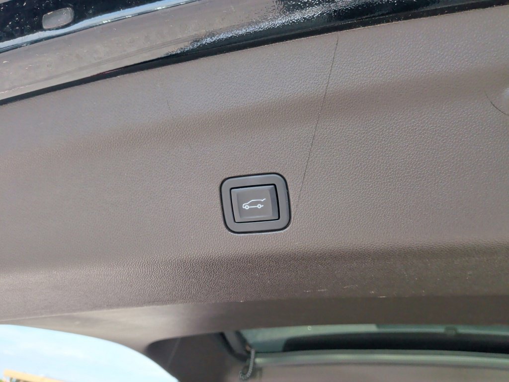Used 2022 GMC Yukon Denali AWD/4WD image 48