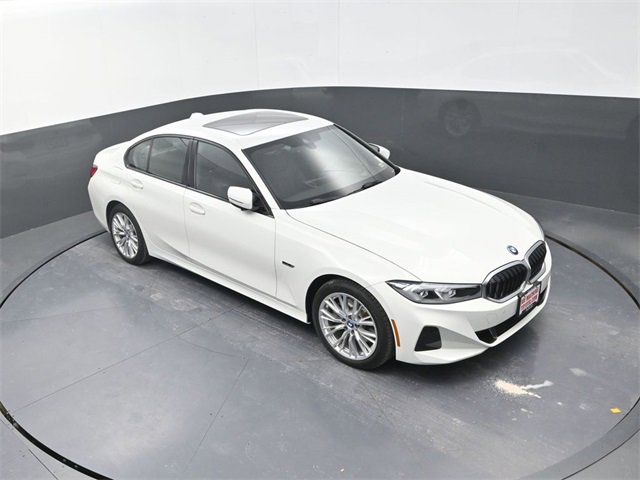 Used 2023 BMW 330e xDrive 330e xDrive w/ Premium Package image 19