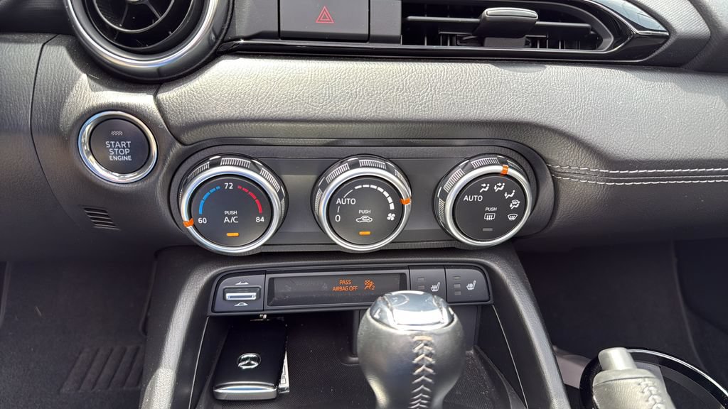 Certified 2023 MAZDA MX-5 Miata Grand Touring RWD image 19