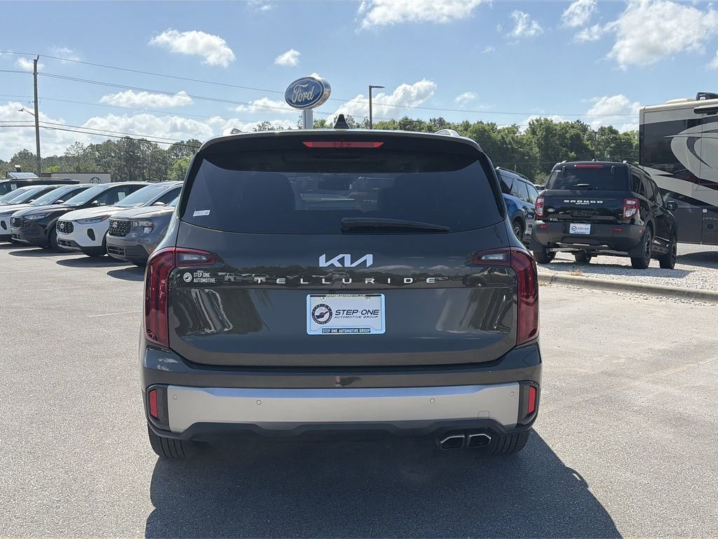 Used 2025 Kia Telluride S image 6