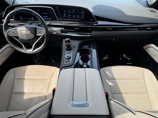Used 2024 Cadillac Escalade Sport w/ Touring Package image 18