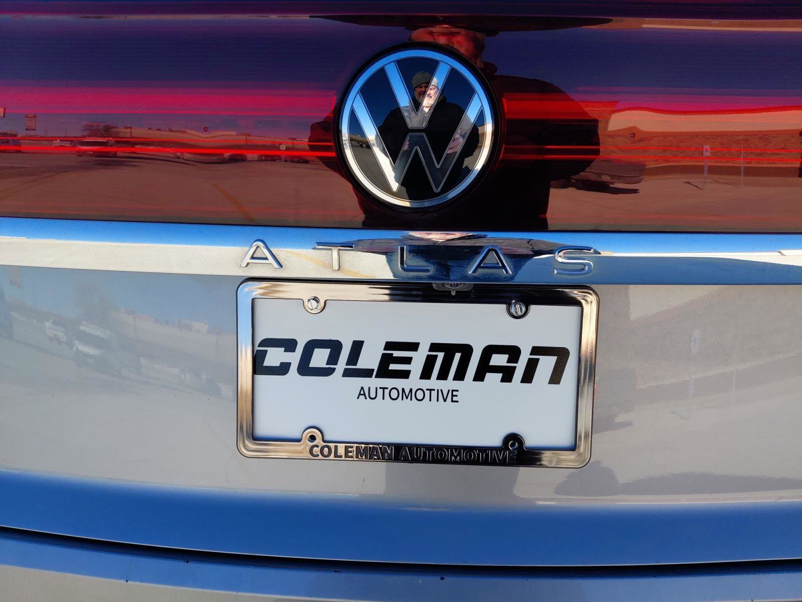 Used 2025 Volkswagen Atlas Cross Sport SE image 23
