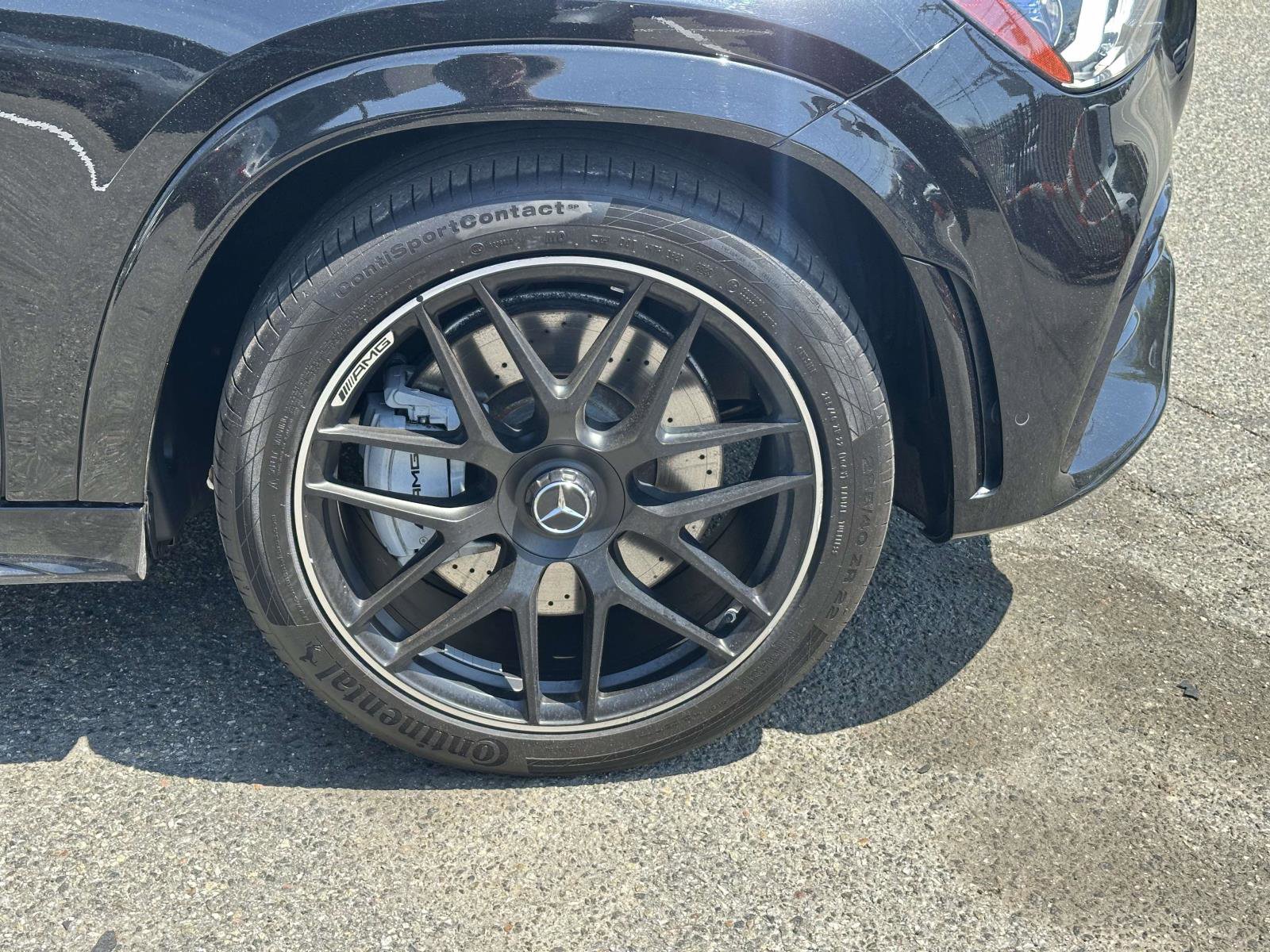 Used 2023 Mercedes-Benz GLE 53 AMG 4MATIC w/ Exterior Lighting Package image 11