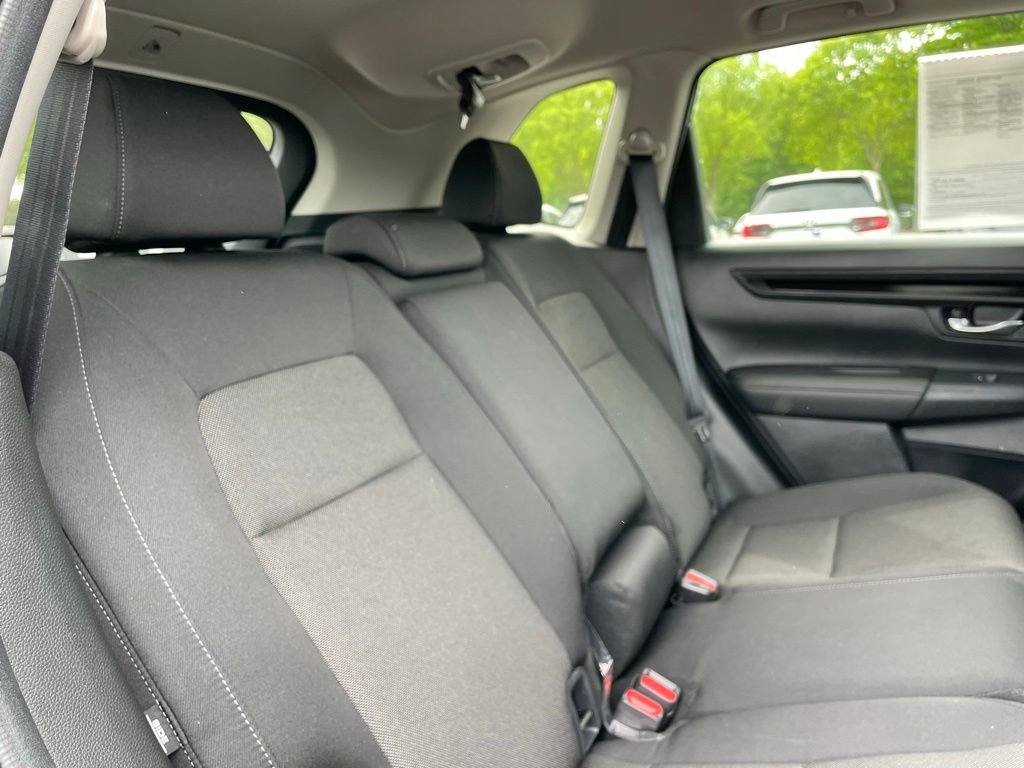 Certified 2025 Honda CR-V EX image 36
