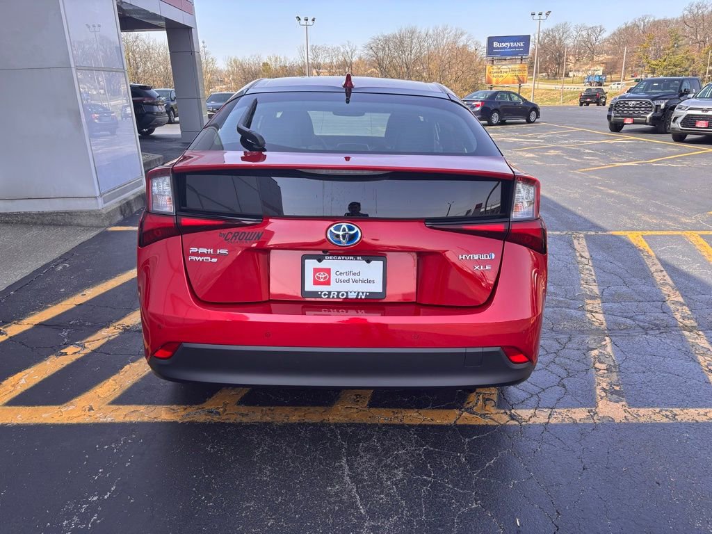 Used 2022 Toyota Prius XLE image 4