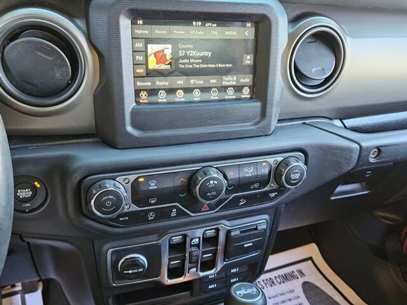 Used 2019 Jeep Wrangler Unlimited Sport S image 20