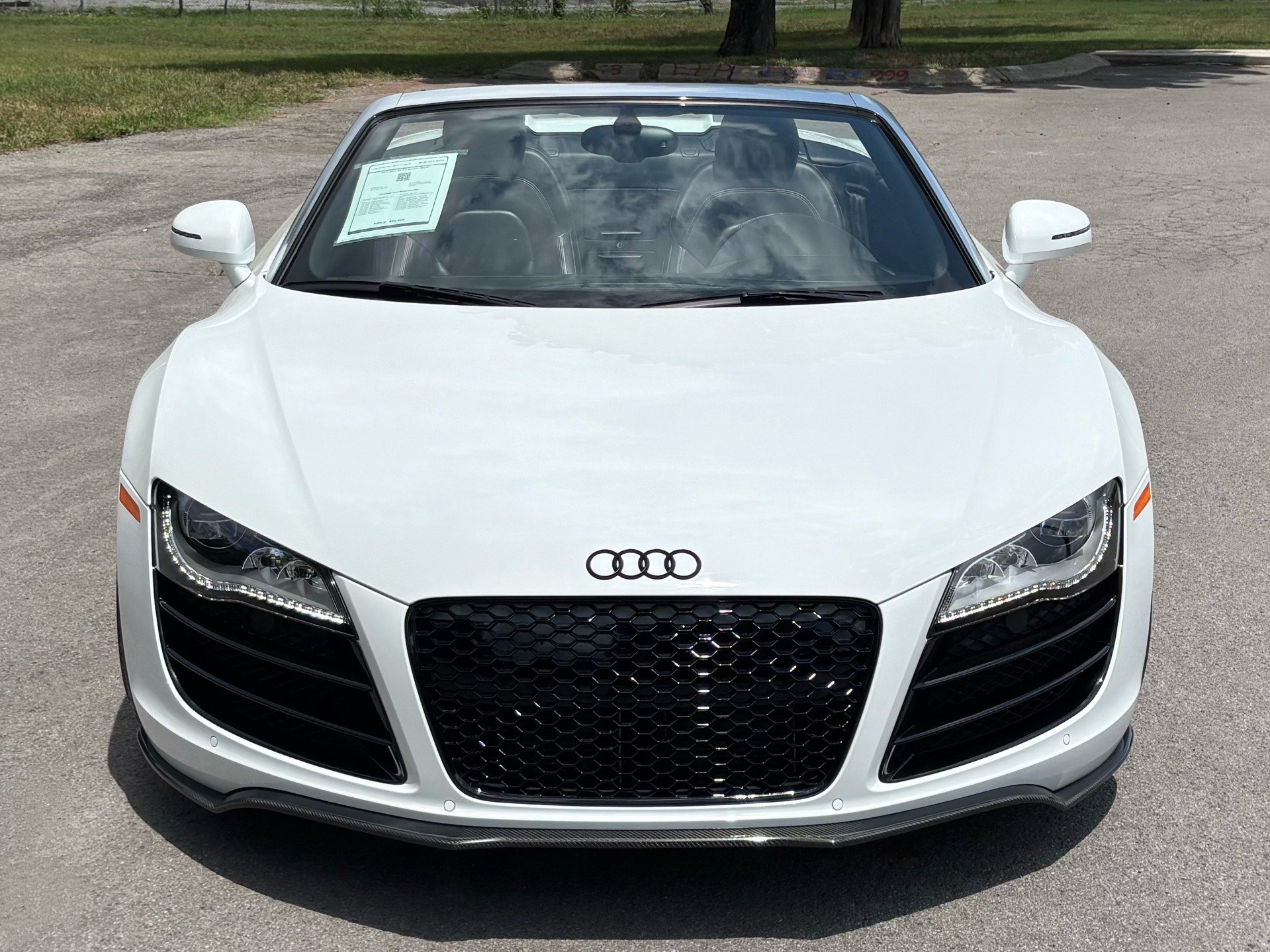 Used 2011 Audi R8 V10 AWD/4WD image 6