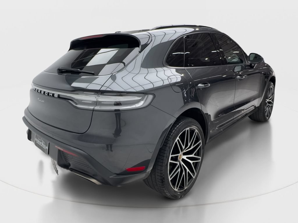 Used 2024 Porsche Macan AWD/4WD image 7