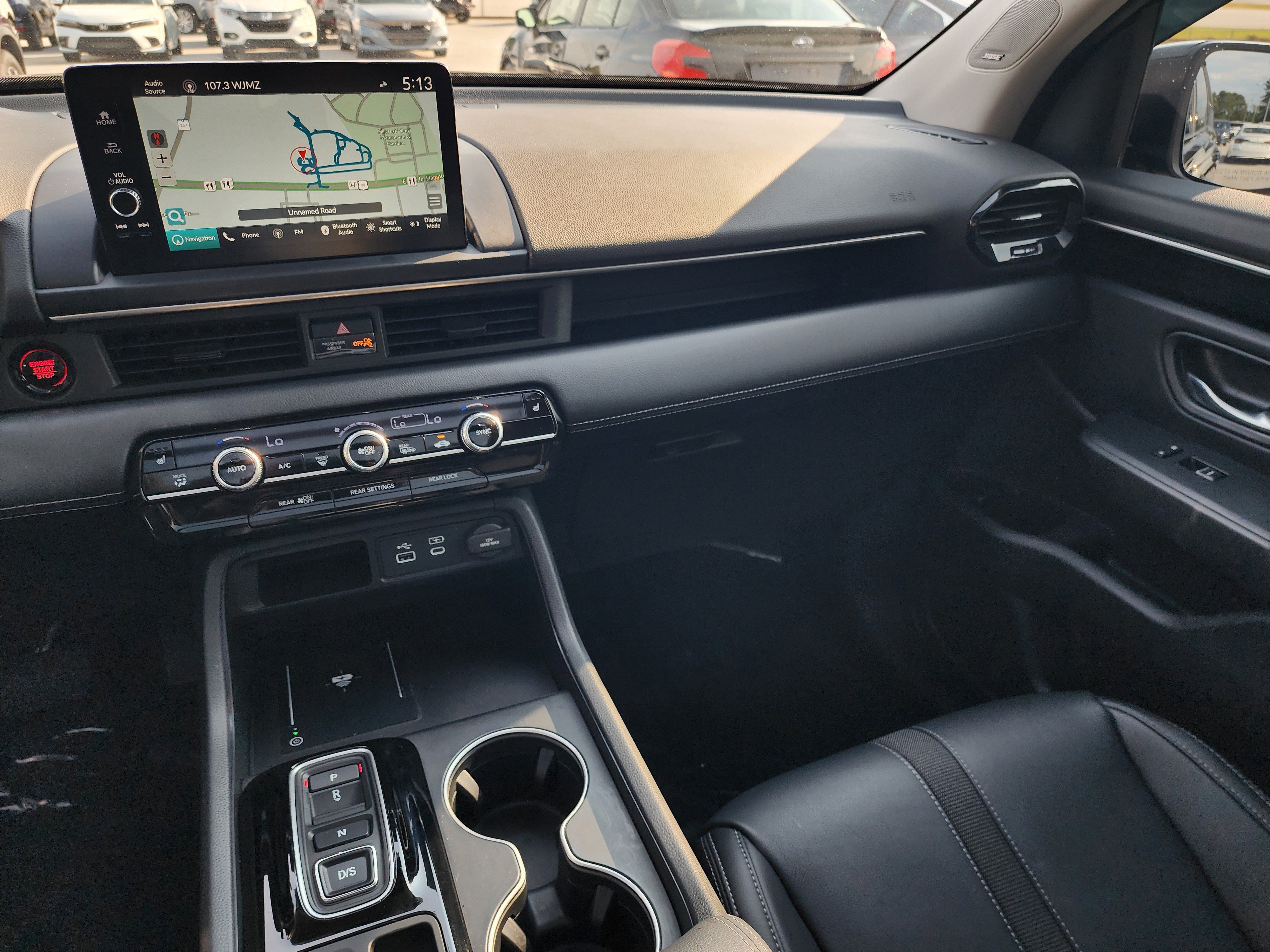 Used 2023 Honda Pilot Touring image 17