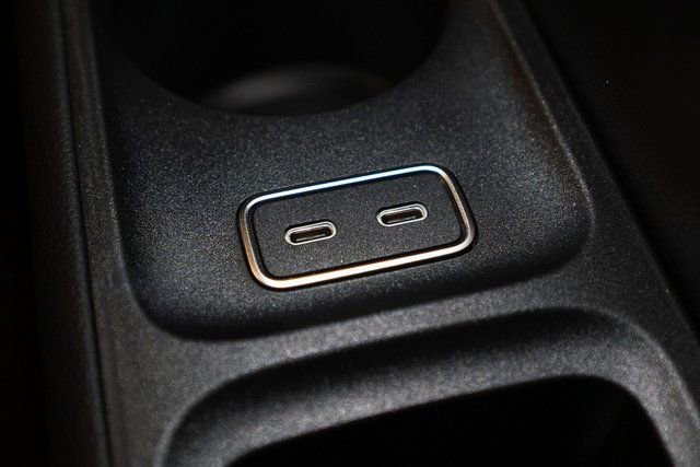 New 2026 Mercedes-Benz GLS 450 4MATIC image 37