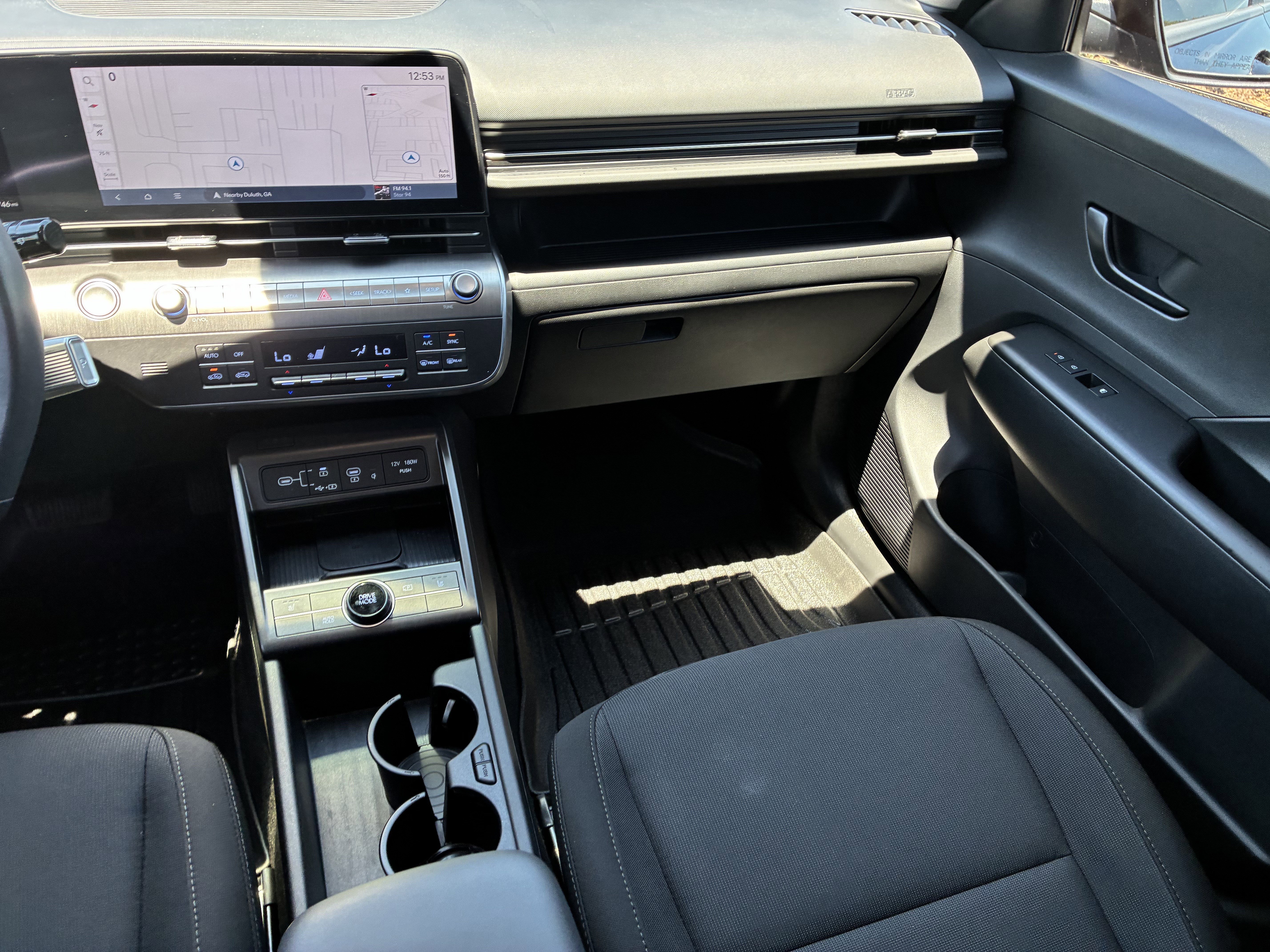 Used 2025 Hyundai Kona SEL FWD image 17