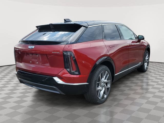 New 2026 Cadillac Optiq Luxury 1 w/ LPO, Floor Liner Package AWD/4WD image 6