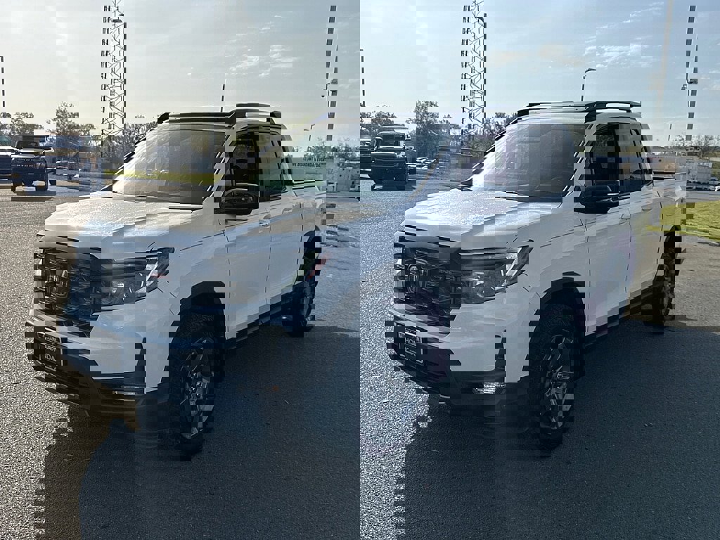 Certified 2025 Honda Ridgeline TrailSport image 6