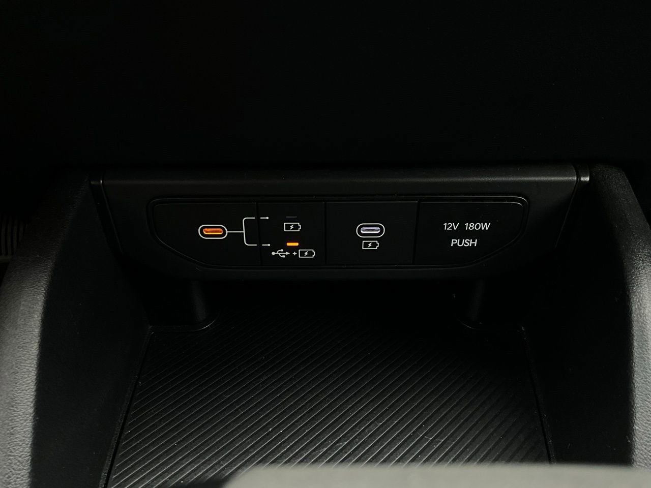 Used 2025 Kia K4 LXS image 26